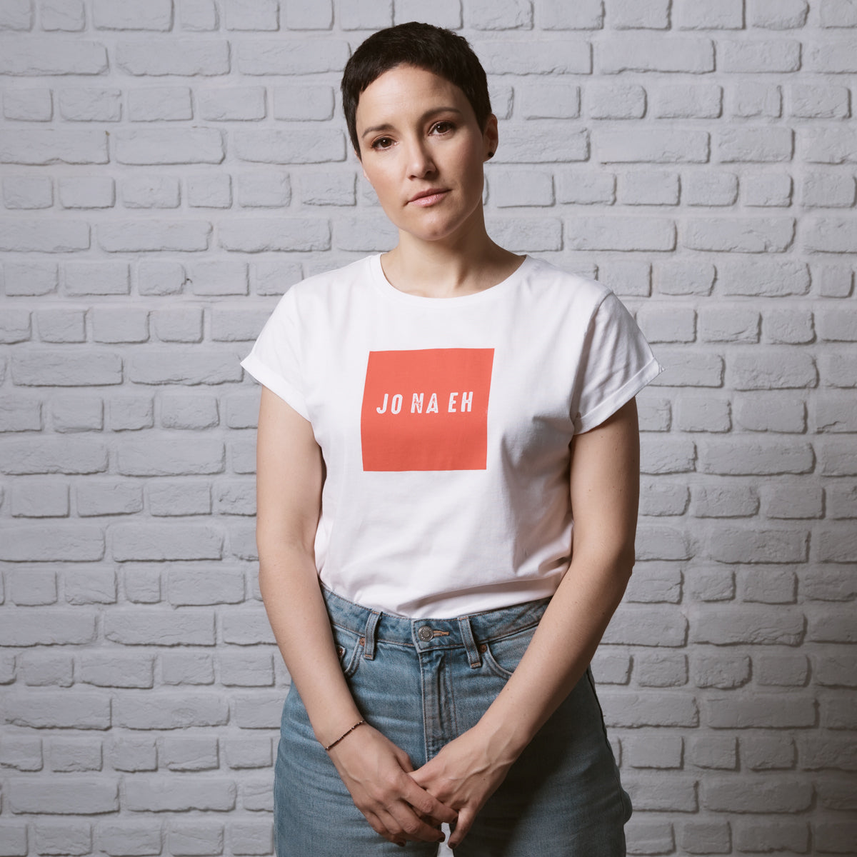 Ina Regen - "T-Shirt + Hoodie"