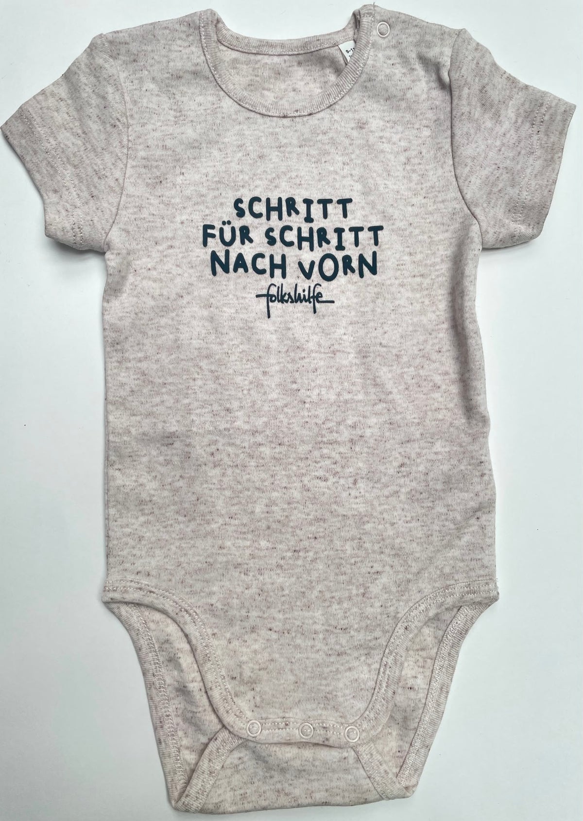 folkshilfe, "SCHRITT FÜR SCHRITT", Body