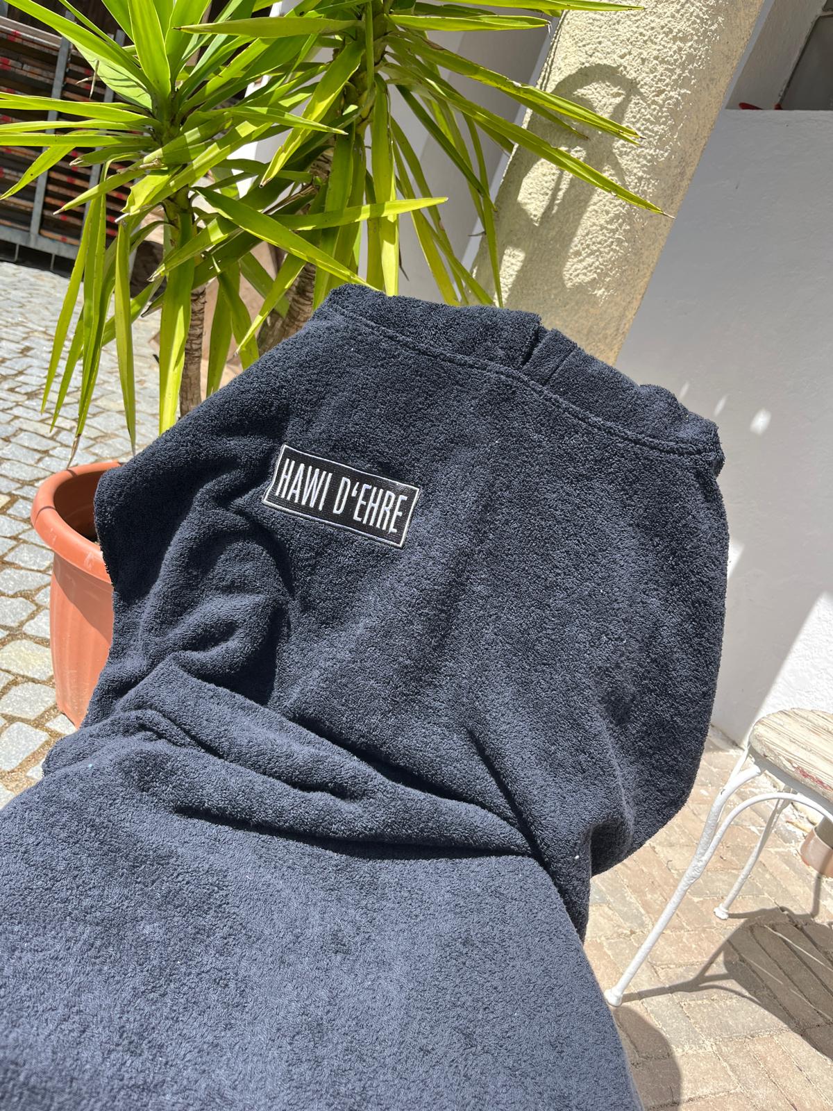 Hawi D’Ehre - Poncho