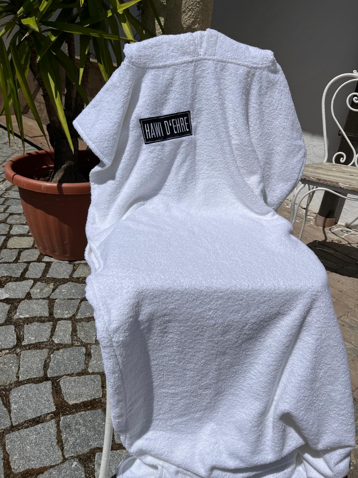Hawi D’Ehre - Poncho